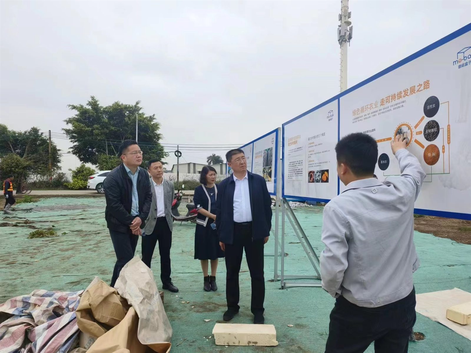 农业部门到项目现场开展产业规划调研